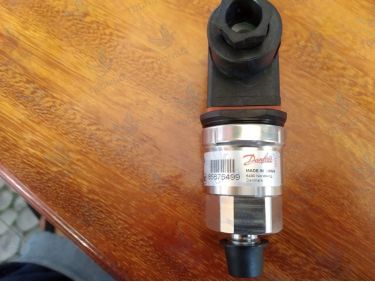 Cảm biến áp suất Danfoss MBS3000 