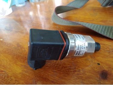 Cảm biến áp suất Danfoss MBS3000 