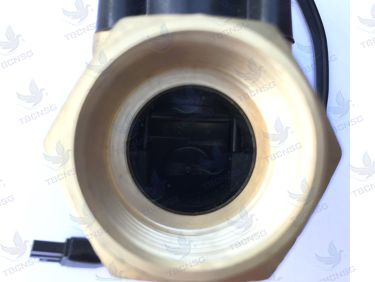 Cảm biến dòng chảy ren 27mm HT-60