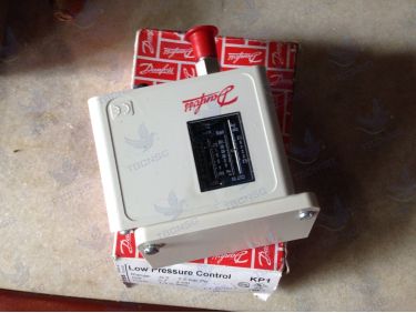 Công Tắc Áp Suất Danfoss Đan Mạch