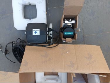 Đồng hồ lưu lượng Siemens Sitrans F M MAG 8000 / MAG 8000 CT 
