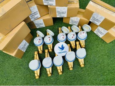 Đồng Hồ Nước Apator Nối Ren - Đo Lường Nước Sạch Chính Xác