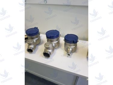 Đồng hồ nước inox lắp ren