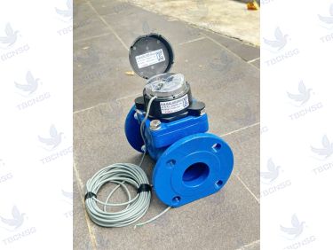 Đồng hồ nước Komax dây xung