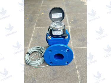 Đồng hồ nước Komax dây xung