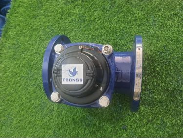 Đồng hồ nước Komax mặt bích thân gang