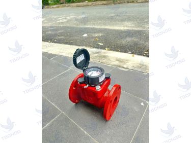 Đồng hồ nước nóng Komax nối mặt bích