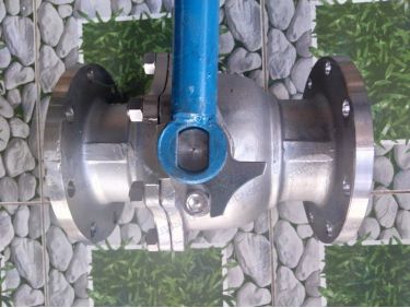 Van bi Akizta thân WCB mặt bích ANSI Class 300