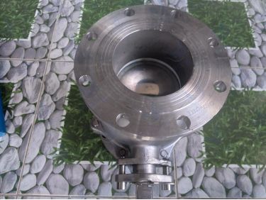 Van bi Akizta thân WCB mặt bích ANSI Class 300