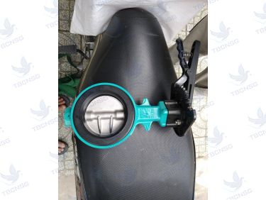 Van Bướm Tay Gạt Tomoe 700Z