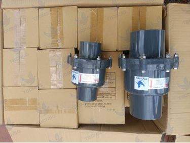 Van Một Chiều LD model LD-818 thân nhựa PVC nối dán keo