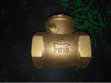 Van một chiều Unik thân đồng nối ren